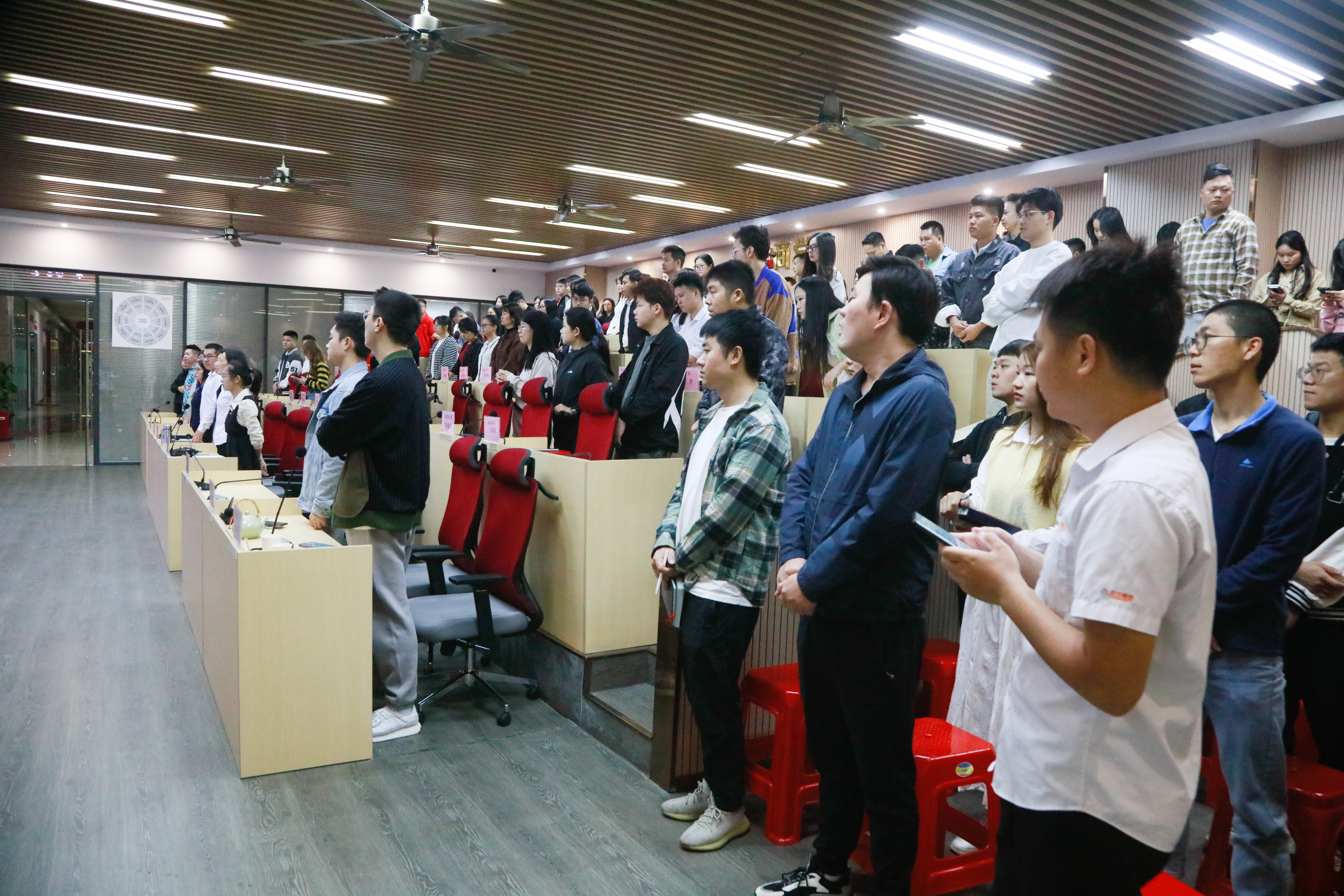 11月14日丨云顶国际官网入口周一早会